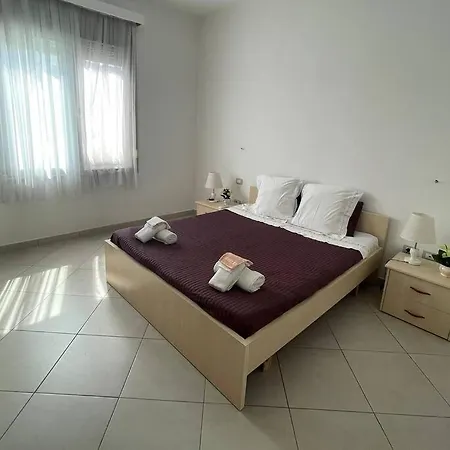 Floriana By Appartement Orikum